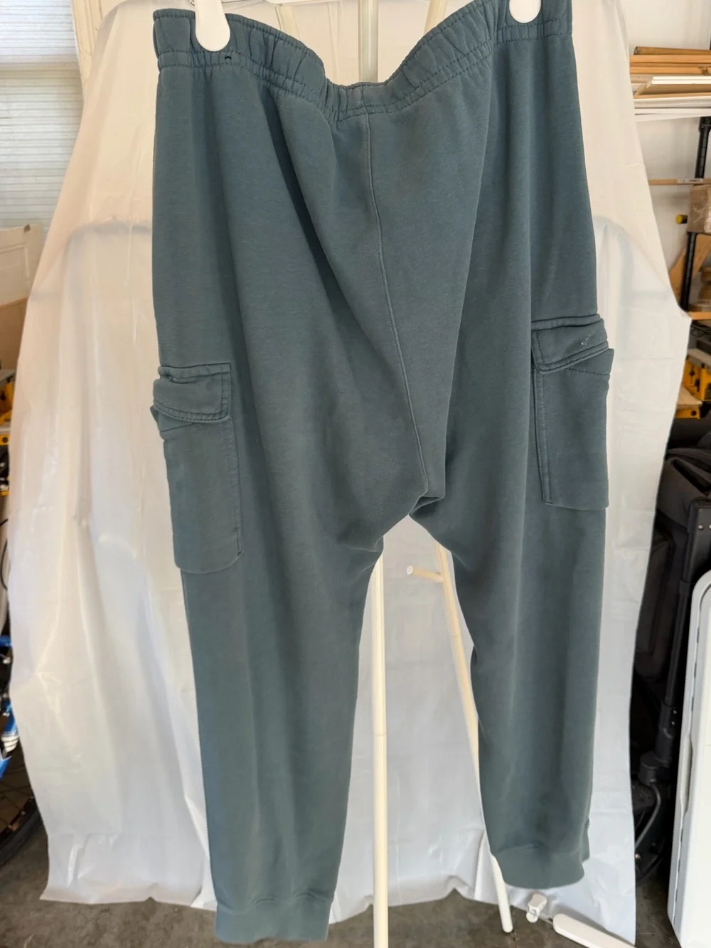 Nike Men’s Cargo Joggers in Slate Teal